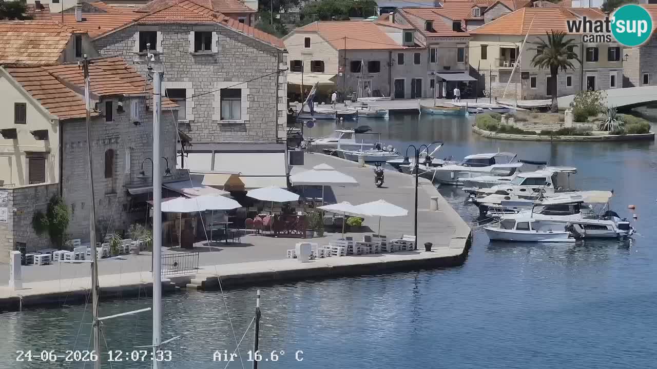 Camera Hvar Vrboska marina | isla de Hvar | Dalmacia