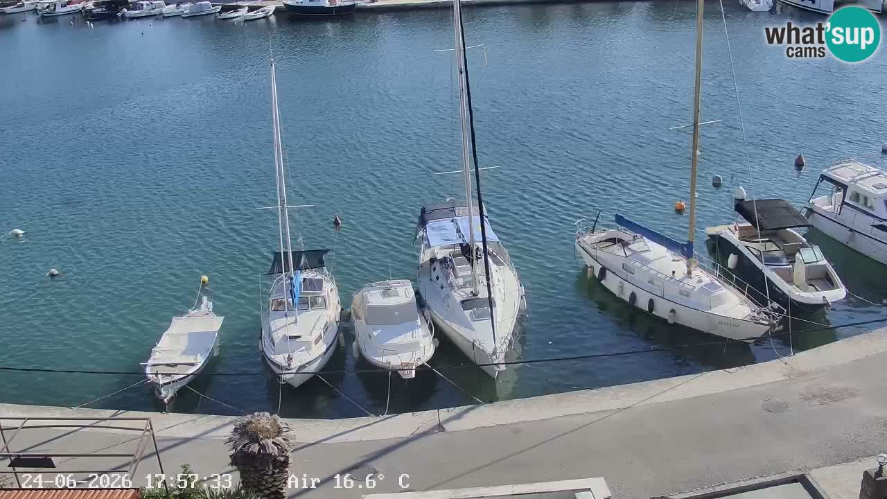 Camera Hvar Vrboska marina | isla de Hvar | Dalmacia