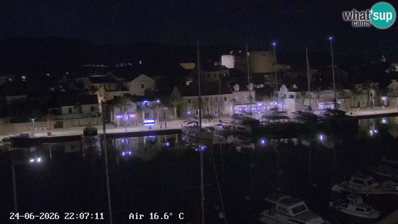 Camera Hvar Vrboska marina | isla de Hvar | Dalmacia