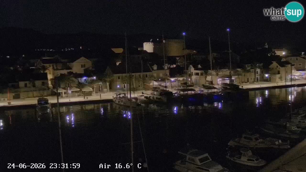 Camera Hvar Vrboska marina | isla de Hvar | Dalmacia