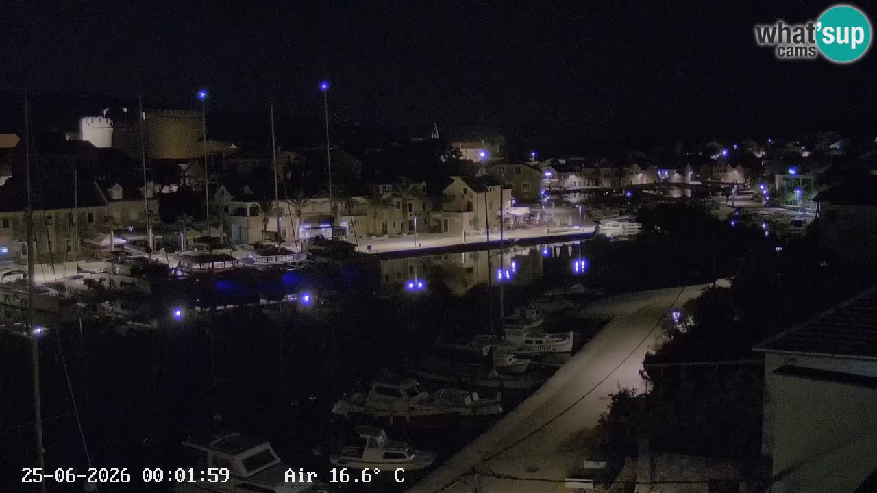 Camera Hvar Vrboska marina | isla de Hvar | Dalmacia