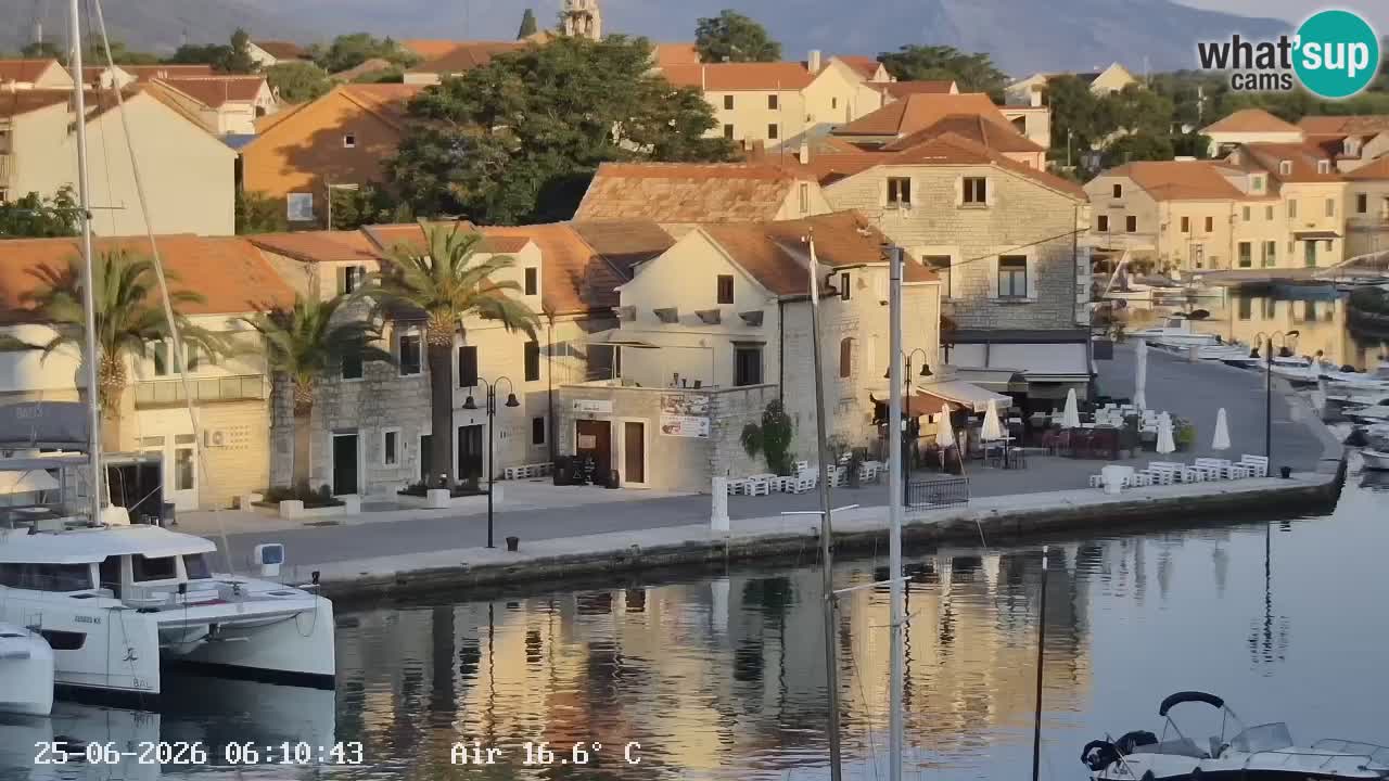 Livecam Vrboska marina | Hvar island | Dalmatia