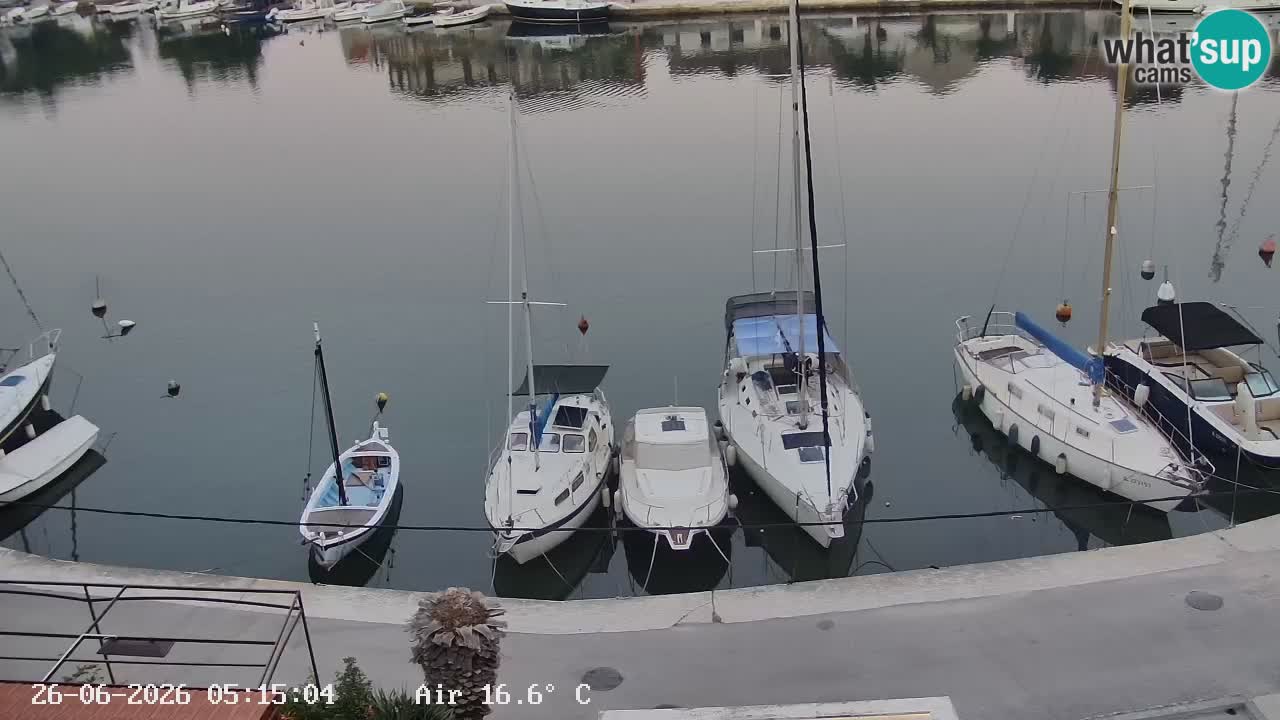 Camera Hvar Vrboska marina | isla de Hvar | Dalmacia