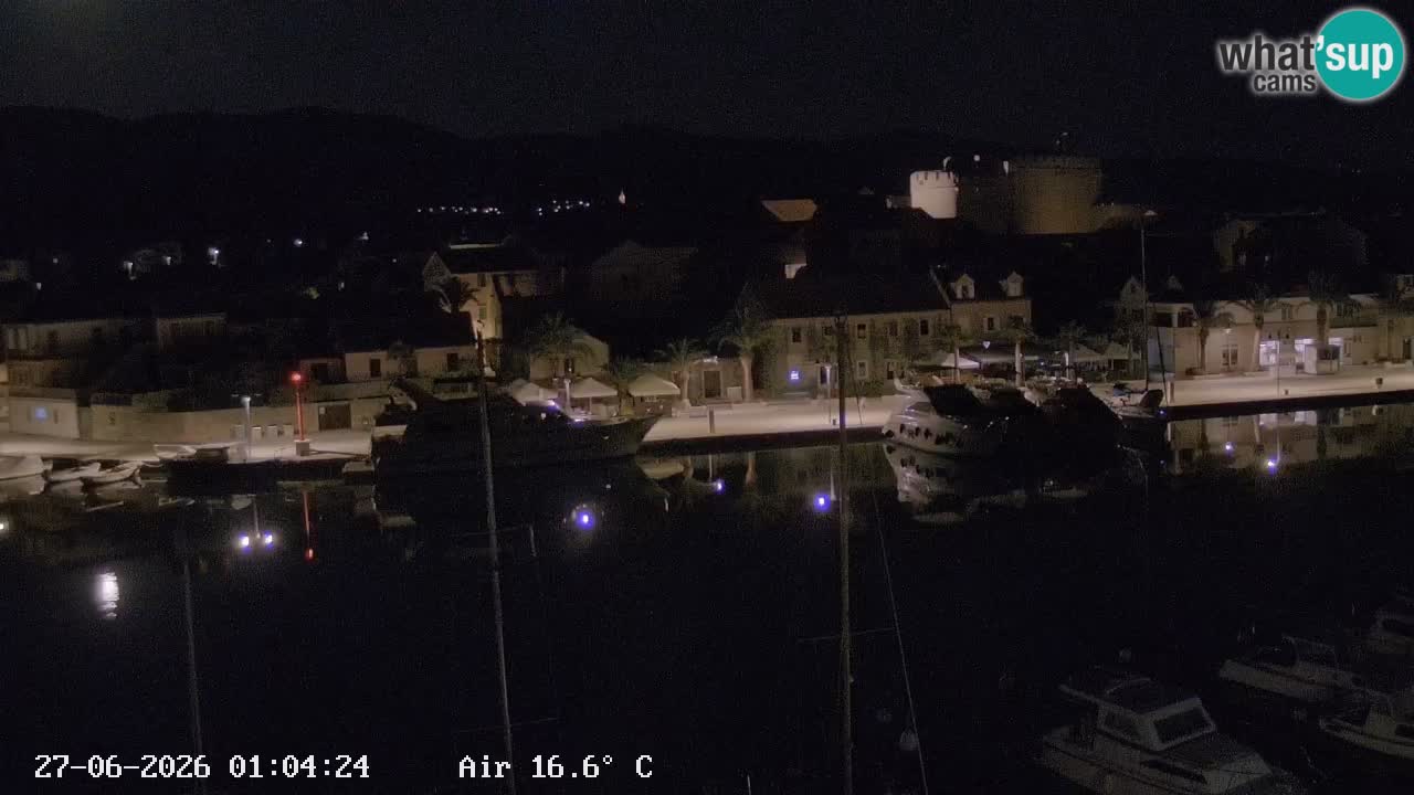 Kamera Hvar Vrboska marina | | Dalmacija