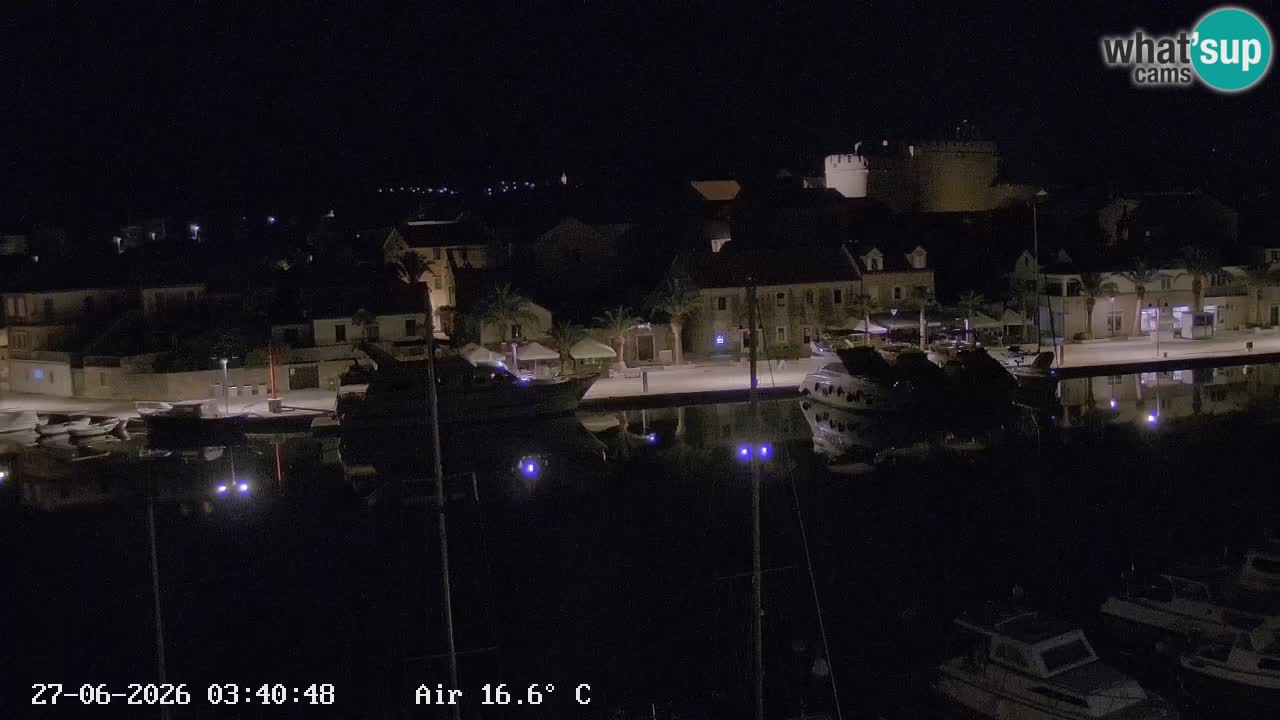 Kamera Hvar Vrboska marina | | Dalmacija