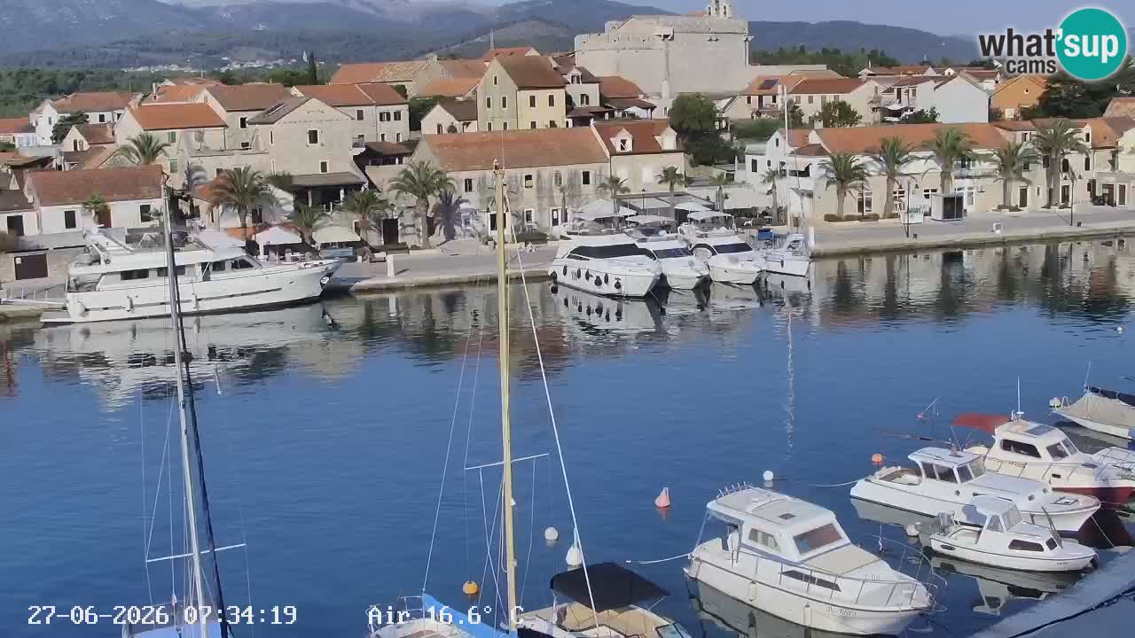 Camera Hvar Vrboska marina | isla de Hvar | Dalmacia