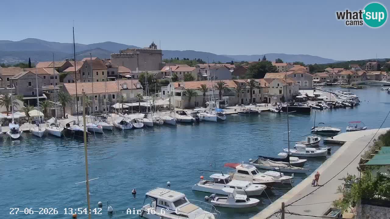 Kamera Hvar Vrboska marina | | Dalmacija