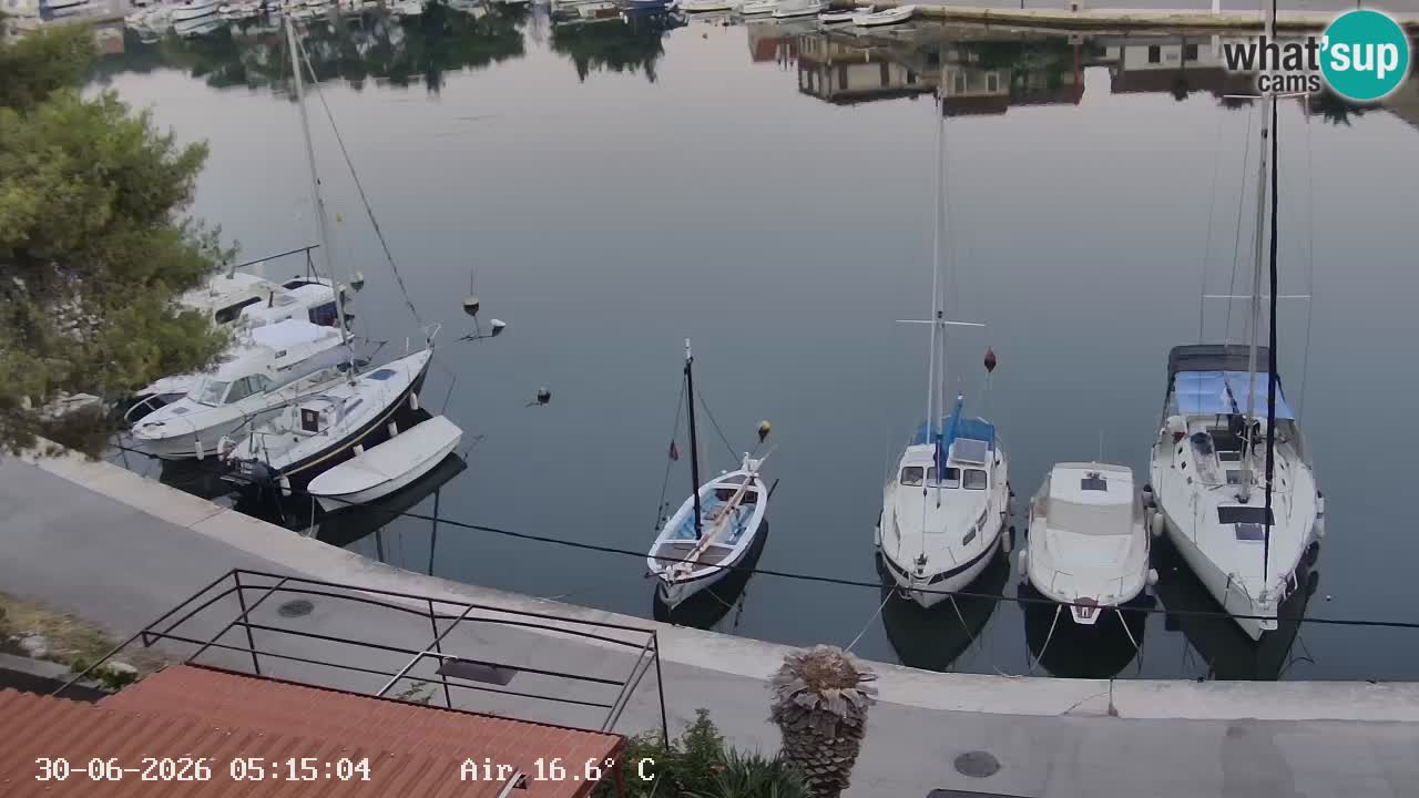 Kamera Hvar Vrboska marina | | Dalmacija