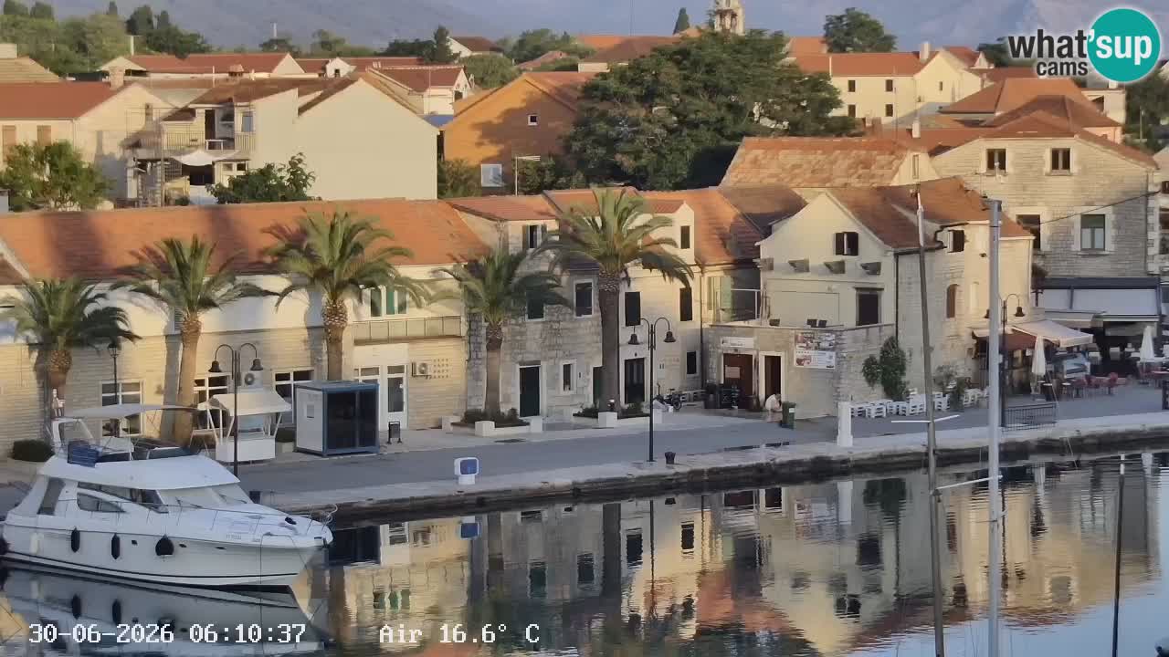 Livecam Vrboska marina | Hvar island | Dalmatia
