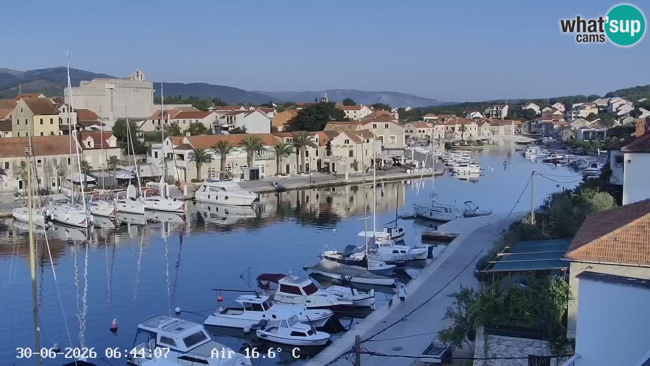Kamera Hvar Vrboska marina | | Dalmacija