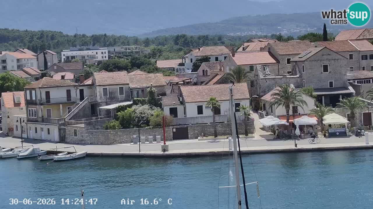 Livecam Vrboska marina | Hvar island | Dalmatia