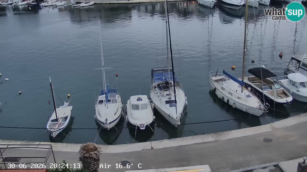 Kamera Hvar Vrboska marina | | Dalmacija