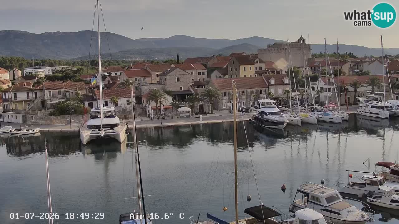 Kamera Hvar Vrboska marina | | Dalmacija