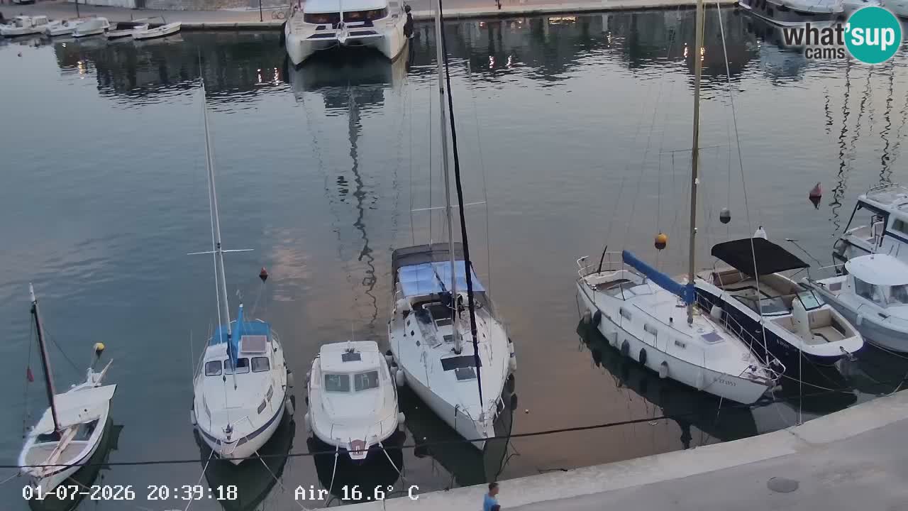 Web kamera Hvar Vrboska marina | otok Hvar | Dalmacija