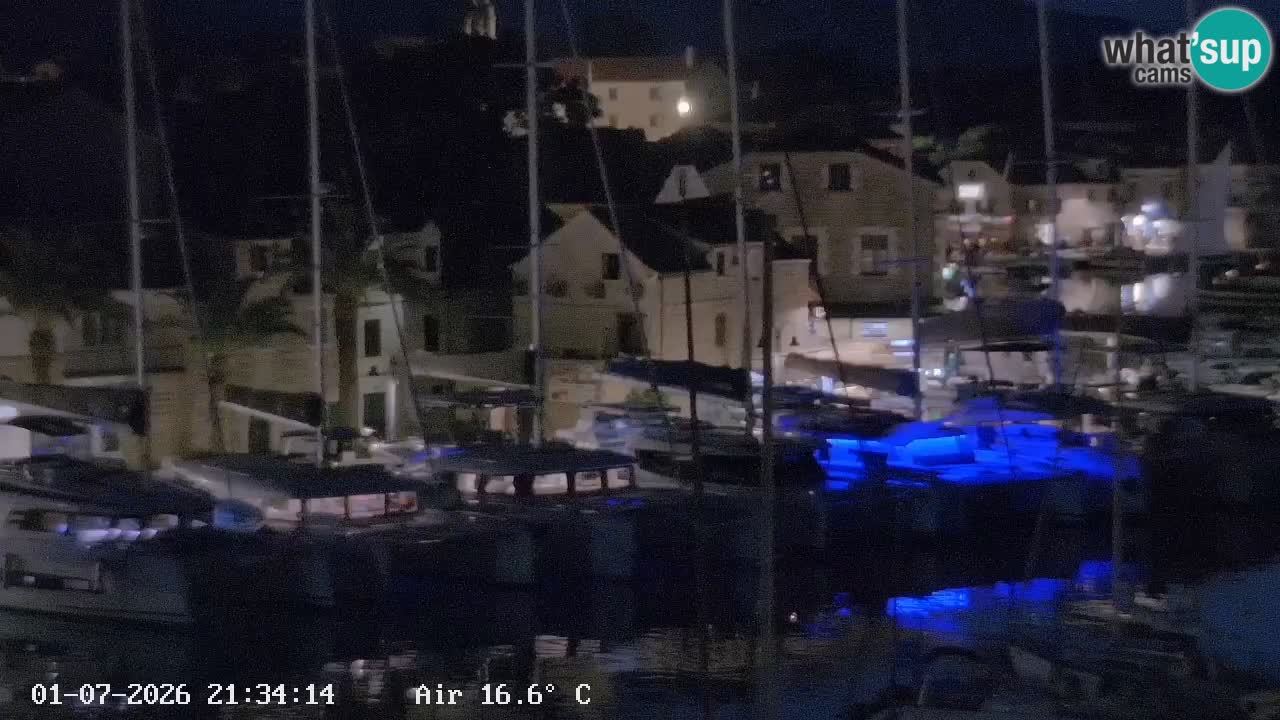 Kamera Hvar Vrboska marina | | Dalmacija
