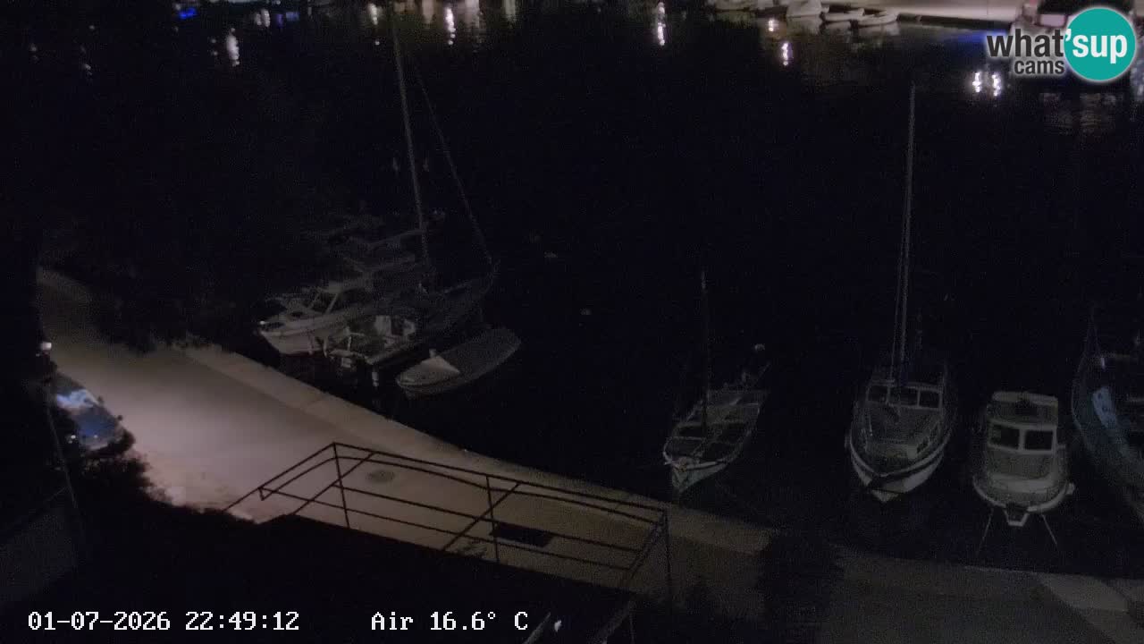 Camera Hvar Vrboska marina | isla de Hvar | Dalmacia