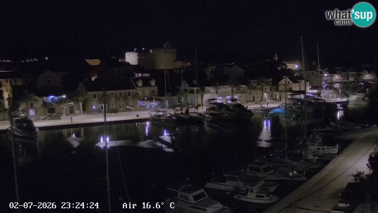 Kamera Hvar Vrboska marina | | Dalmacija