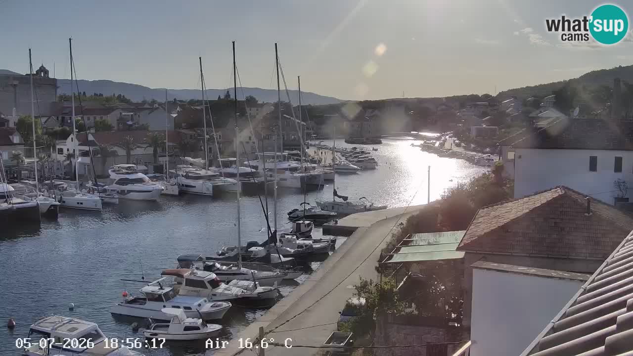 Web kamera Hvar Vrboska marina | otok Hvar | Dalmacija