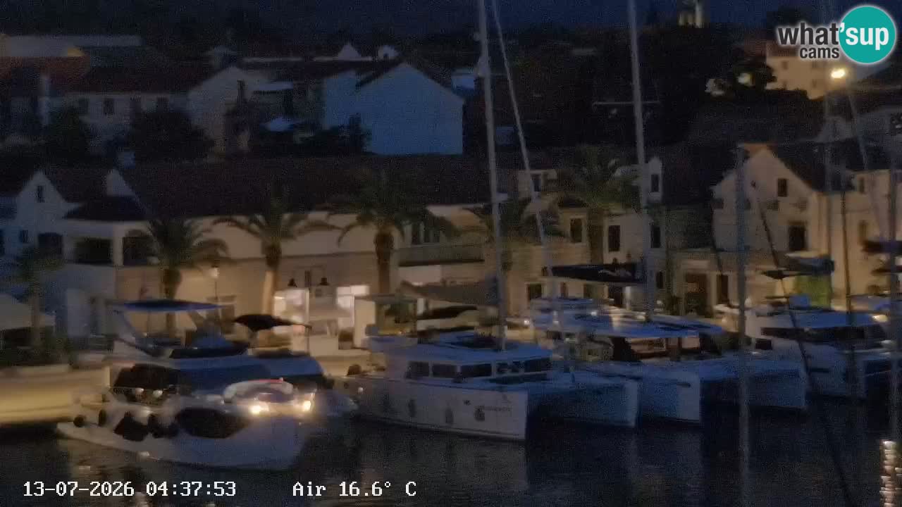 Web kamera Hvar Vrboska marina | otok Hvar | Dalmacija