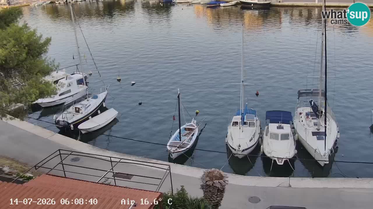 Web kamera Hvar Vrboska marina | otok Hvar | Dalmacija