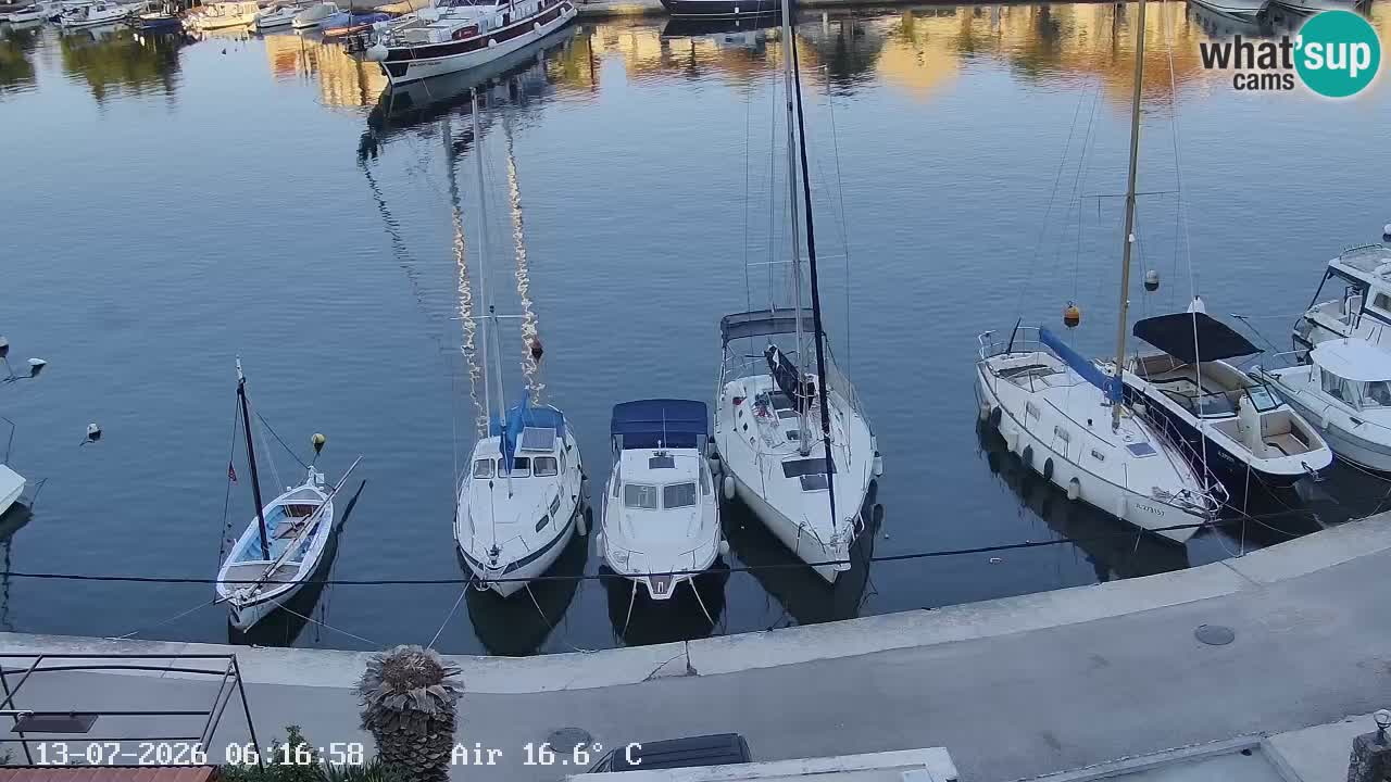 Camera Hvar Vrboska marina | isla de Hvar | Dalmacia