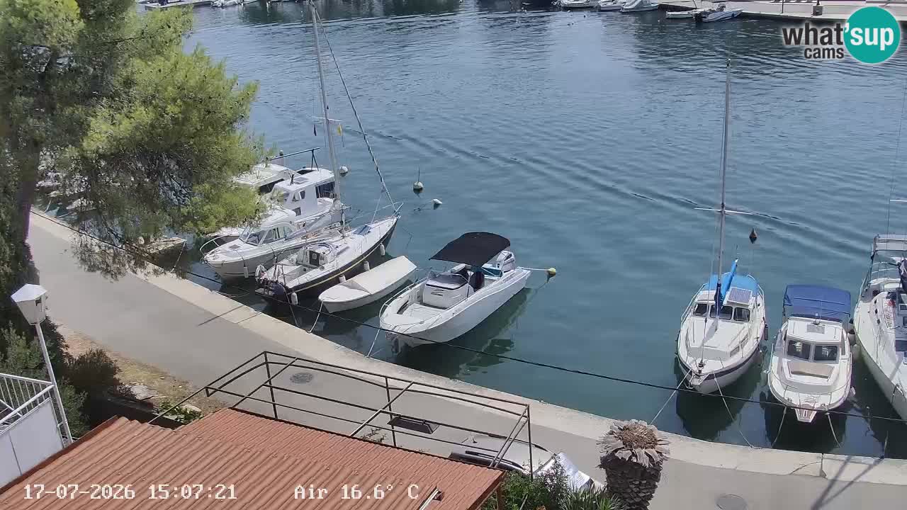 Kamera Hvar Vrboska marina | | Dalmacija