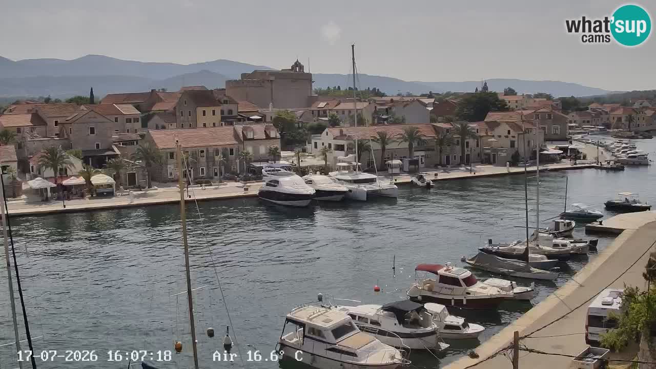 Kamera Hvar Vrboska marina | | Dalmacija