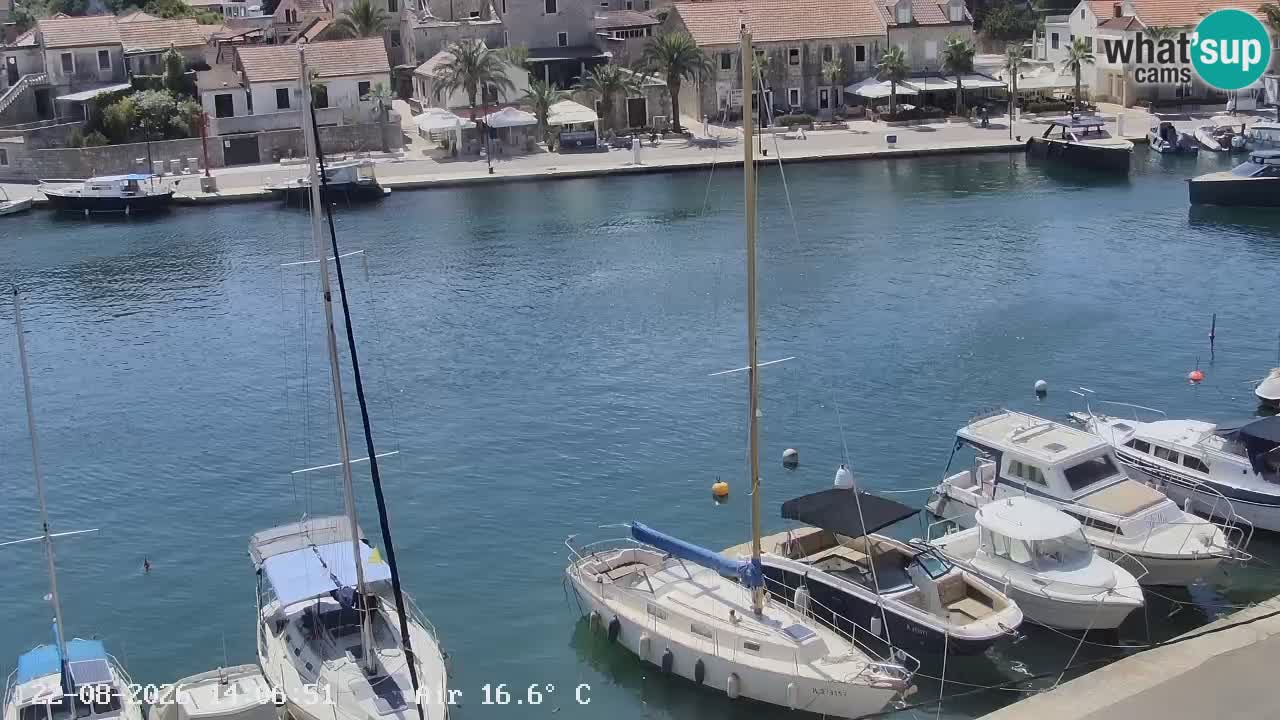 Kamera Hvar Vrboska marina | | Dalmacija