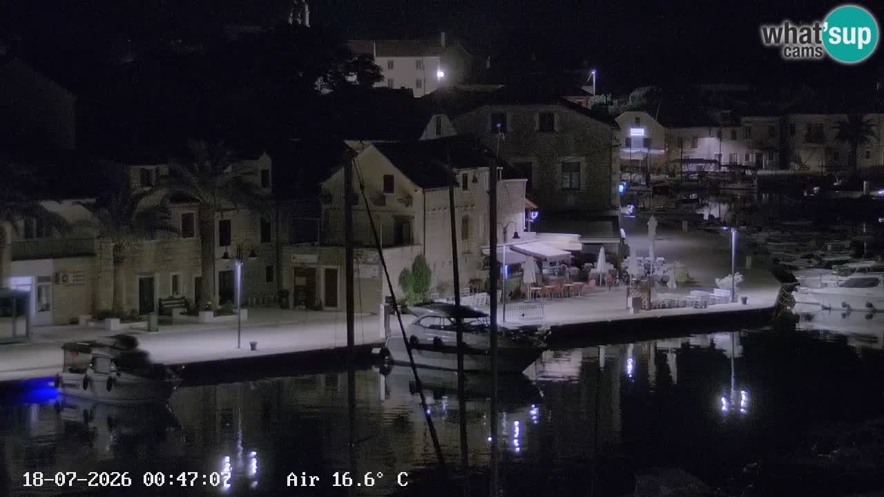 Camera Hvar Vrboska marina | isla de Hvar | Dalmacia