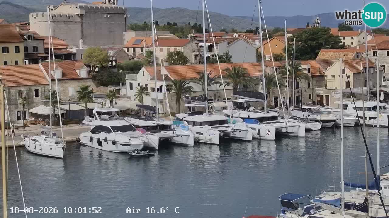 Camera Hvar Vrboska marina | isla de Hvar | Dalmacia