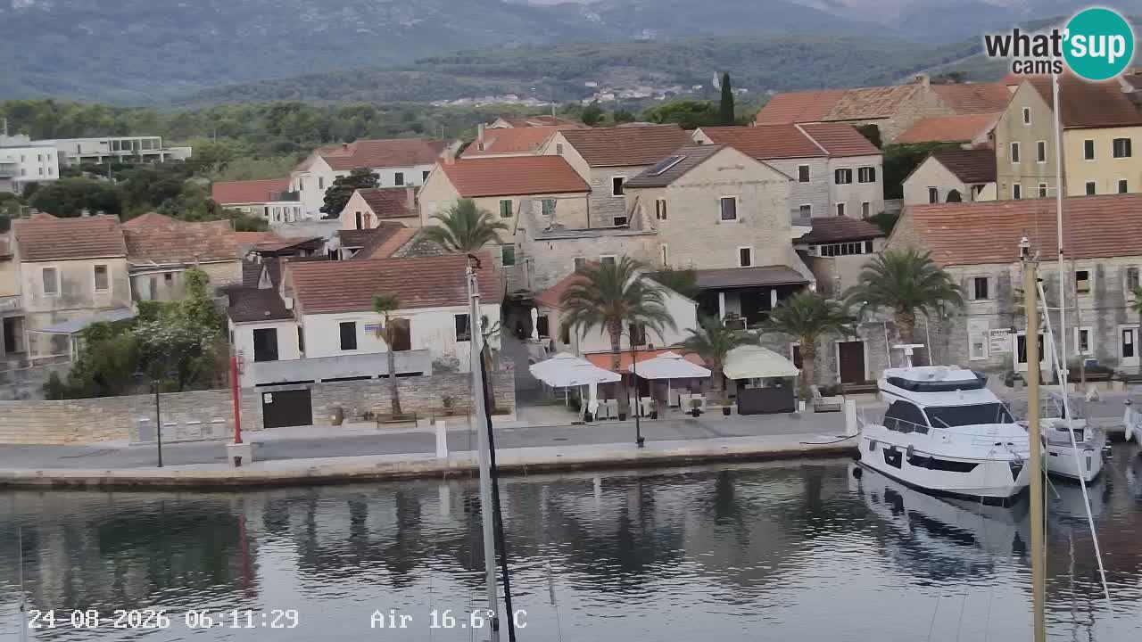 Camera Hvar Vrboska marina | isla de Hvar | Dalmacia