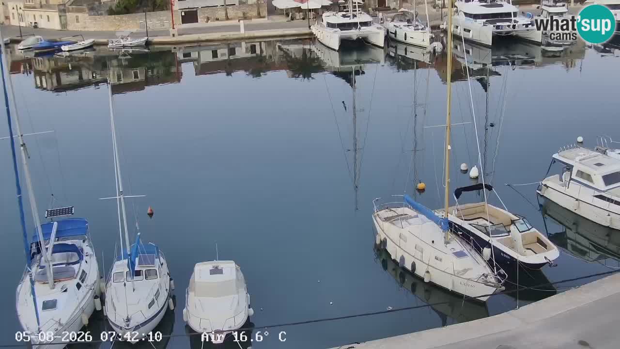 Web kamera Hvar Vrboska marina | otok Hvar | Dalmacija