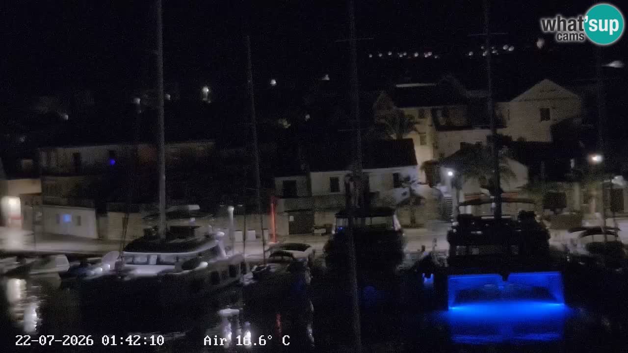 Livecam Hvar Vrboska marina | Île de Hvar | Dalmatia