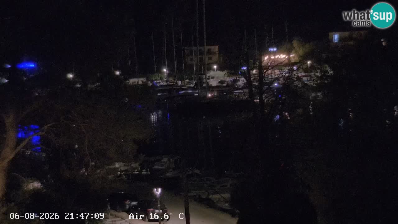 Kamera Hvar Vrboska marina | | Dalmacija
