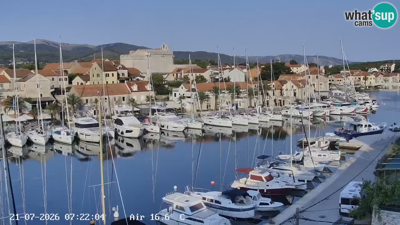 Camera Hvar Vrboska marina | isla de Hvar | Dalmacia