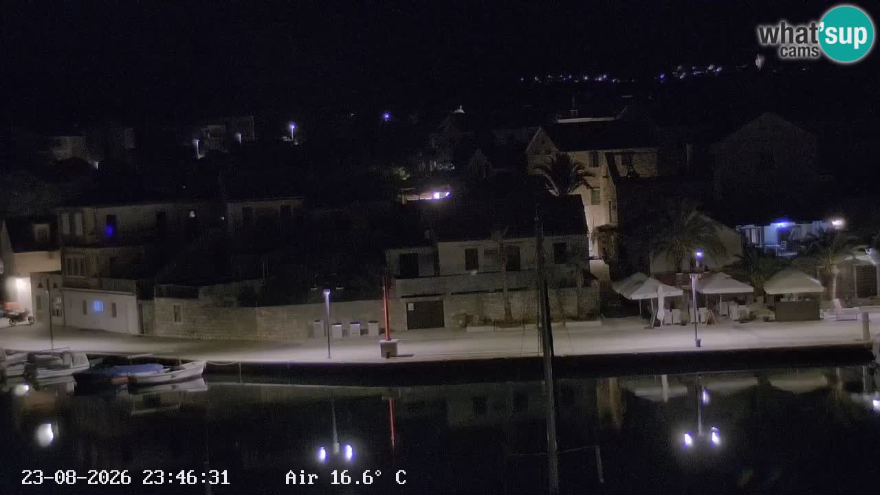 Camera Hvar Vrboska marina | isla de Hvar | Dalmacia