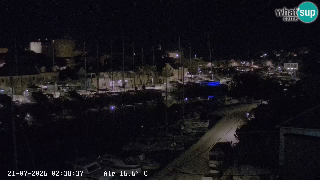 Kamera Hvar Vrboska marina | | Dalmacija
