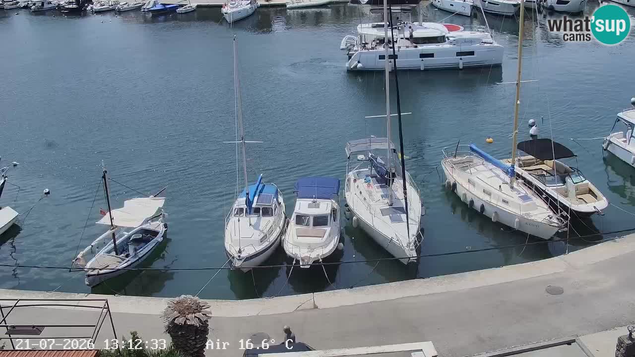 Kamera Hvar Vrboska marina | | Dalmacija