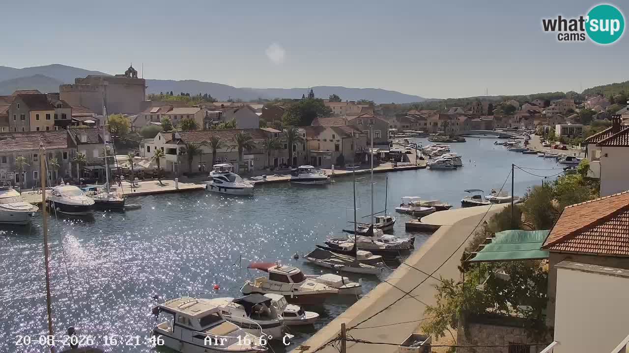 Kamera Hvar Vrboska marina | | Dalmacija