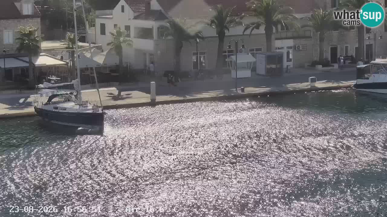 Livecam Vrboska marina | Hvar island | Dalmatia