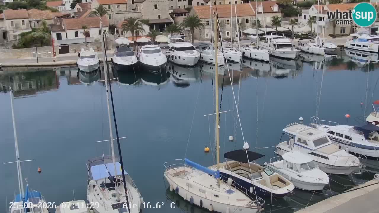 Kamera Hvar Vrboska marina | | Dalmacija