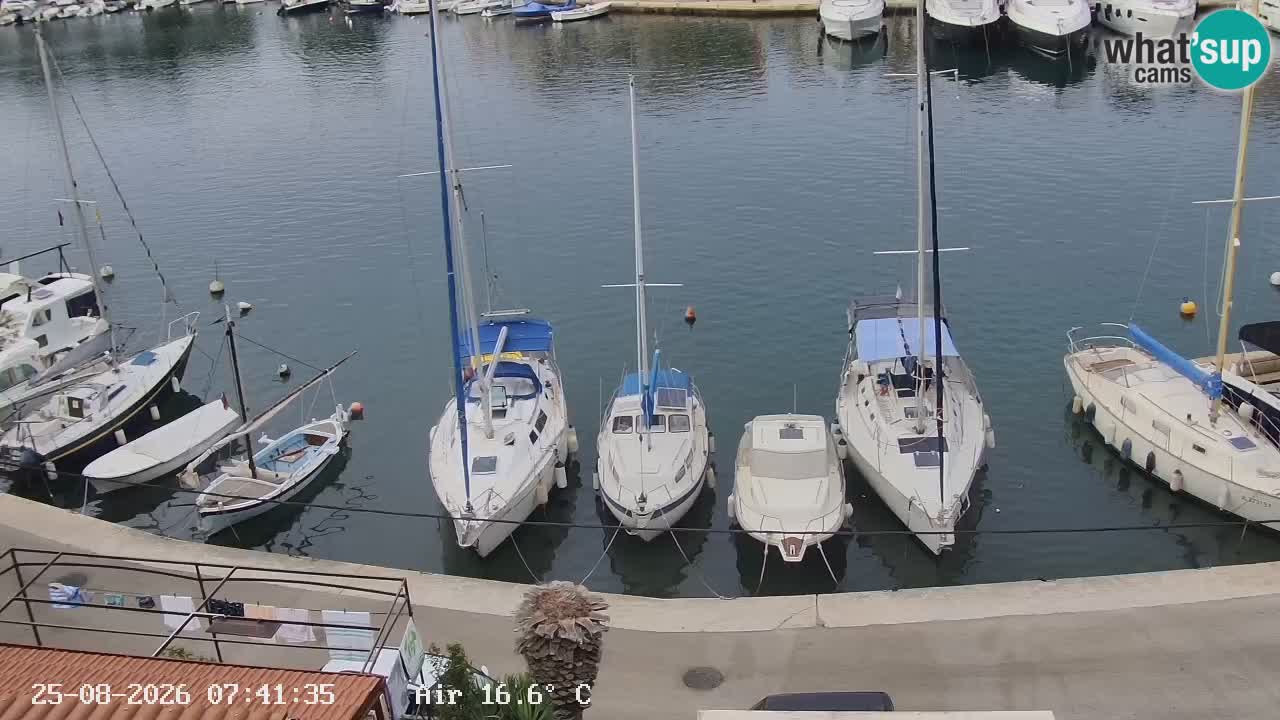 Camera Hvar Vrboska marina | isla de Hvar | Dalmacia