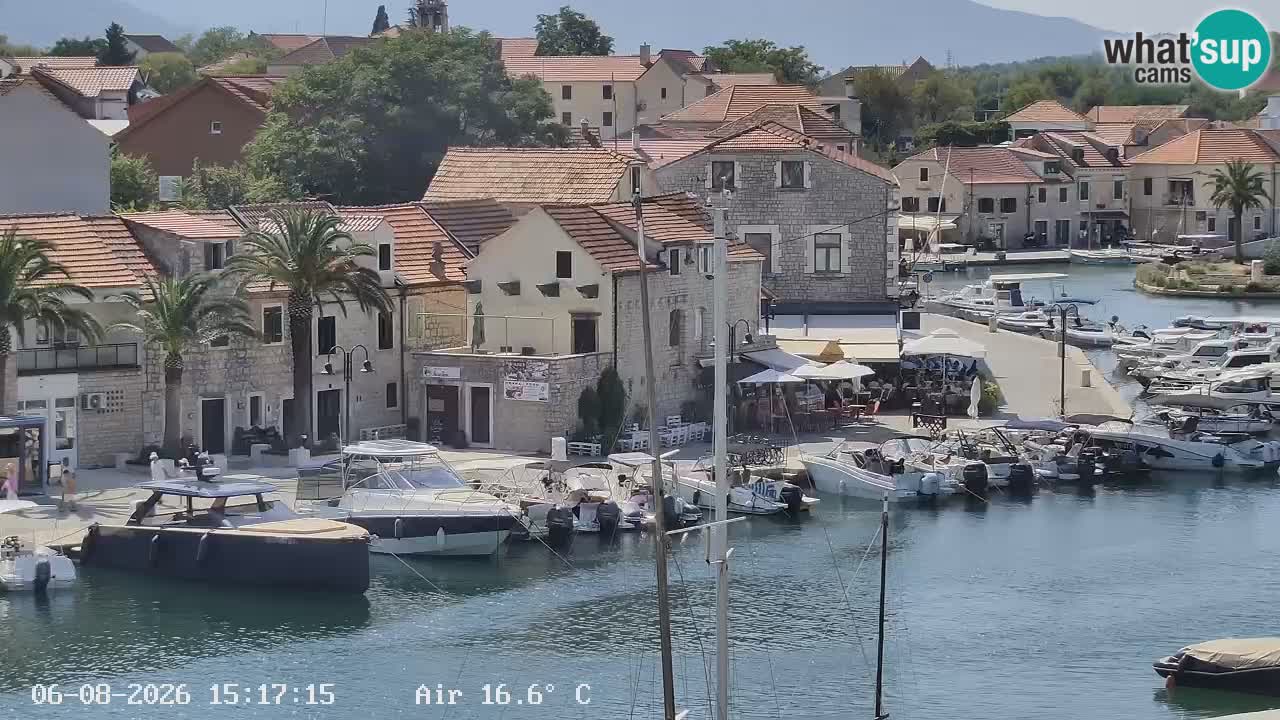 Kamera Hvar Vrboska marina | | Dalmacija