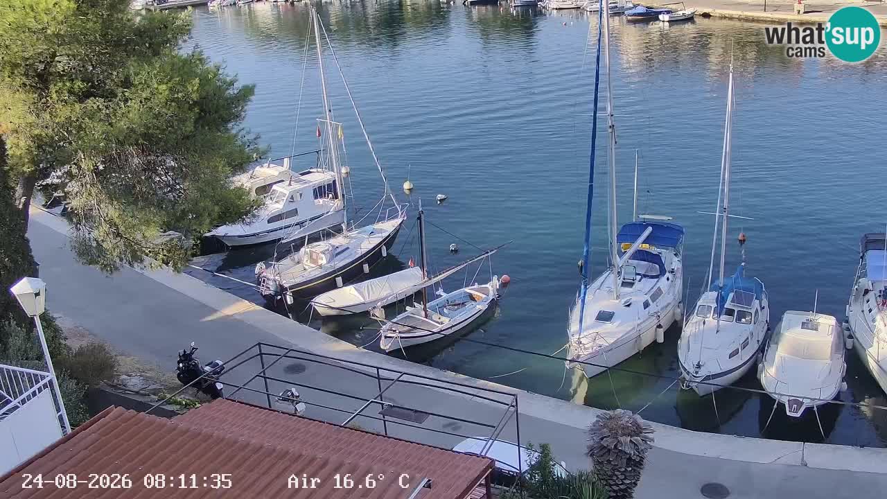 Livecam Vrboska marina | Hvar island | Dalmatia