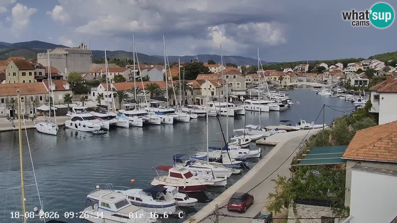 Camera Hvar Vrboska marina | isla de Hvar | Dalmacia