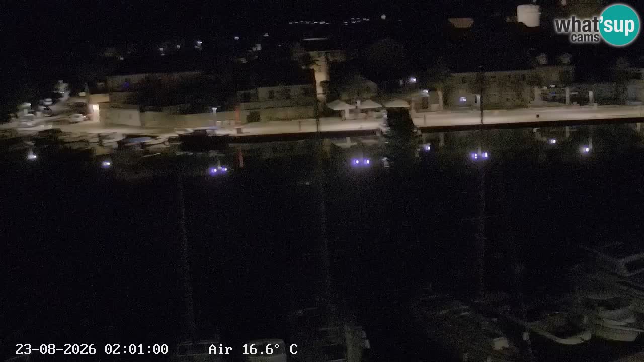 Camera Hvar Vrboska marina | isla de Hvar | Dalmacia