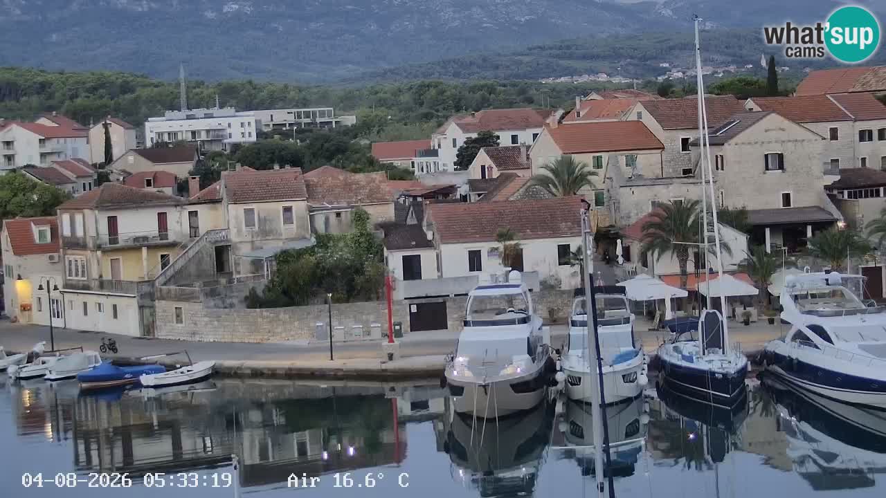 Kamera Hvar Vrboska marina | | Dalmacija