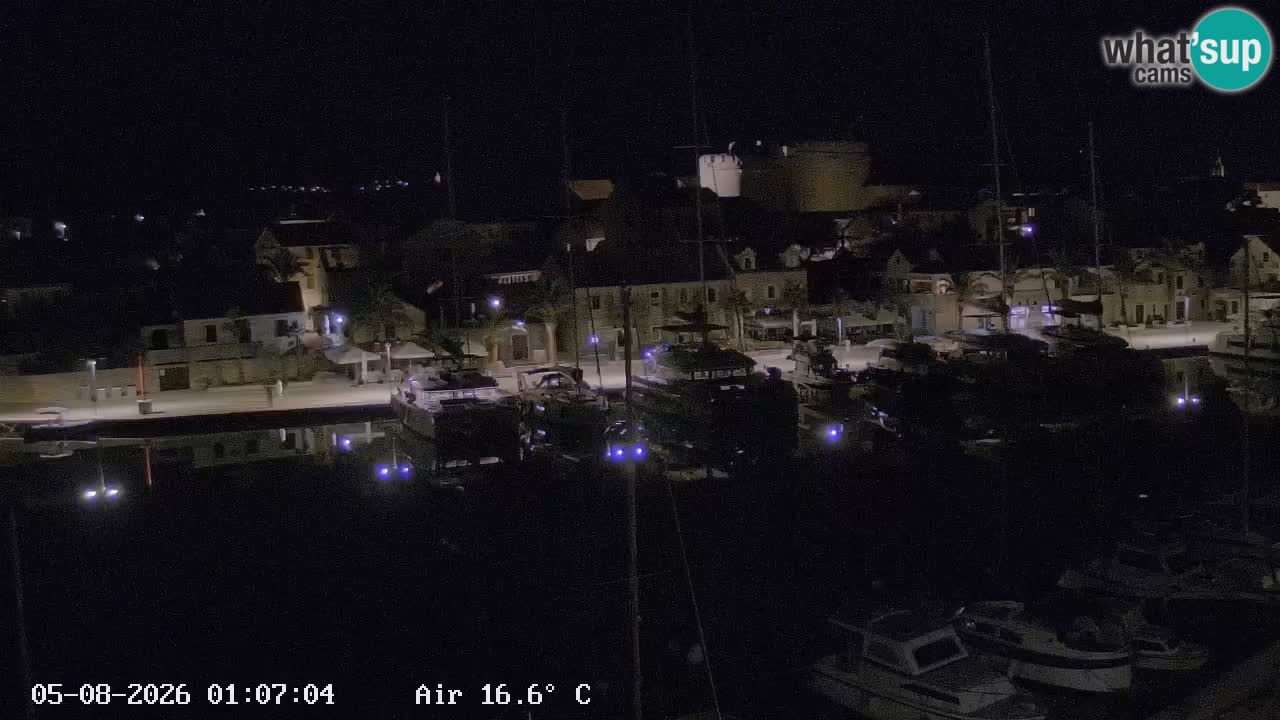 Camera Hvar Vrboska marina | isla de Hvar | Dalmacia