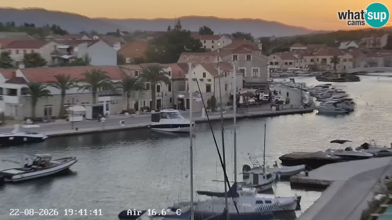Livecam Hvar Vrboska marina | Île de Hvar | Dalmatia