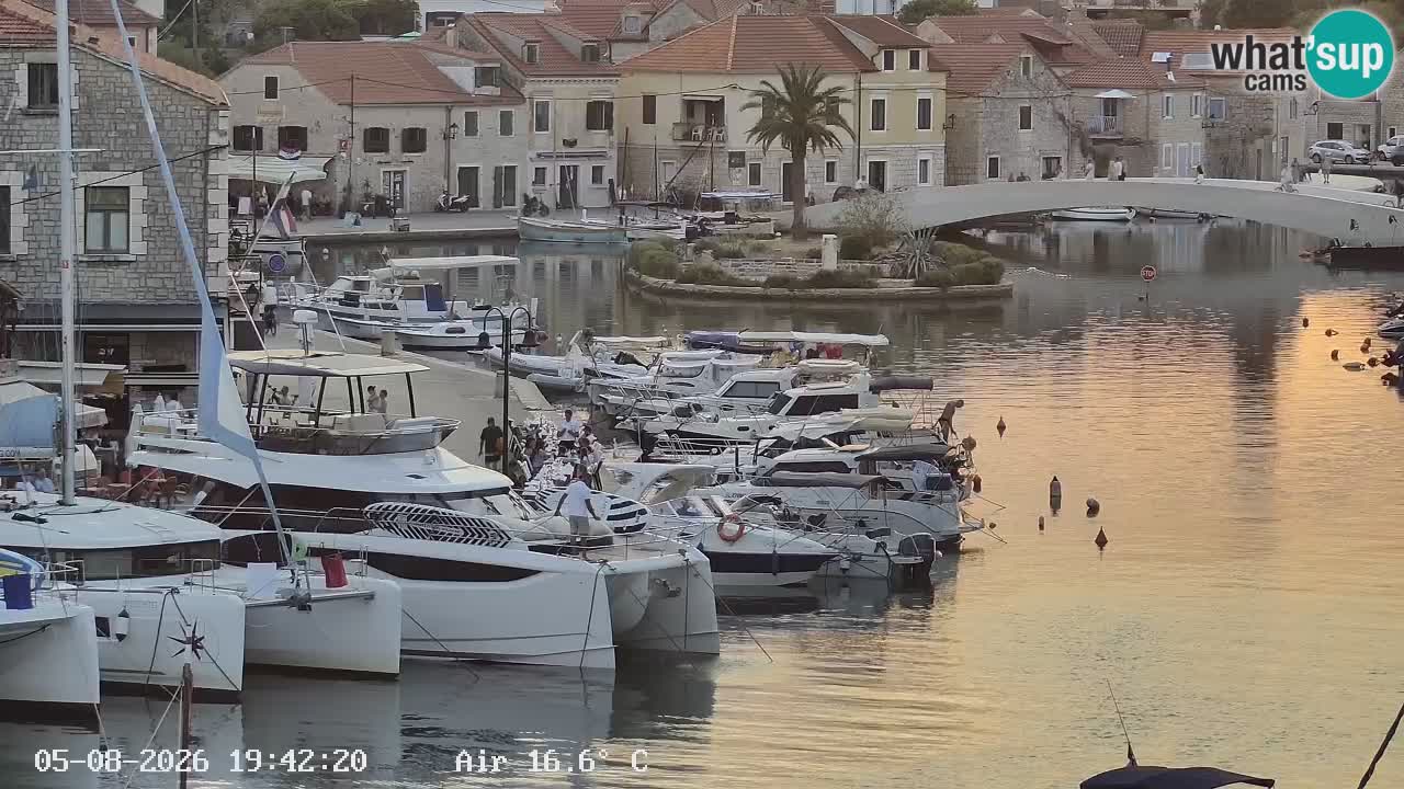 Web kamera Hvar Vrboska marina | otok Hvar | Dalmacija